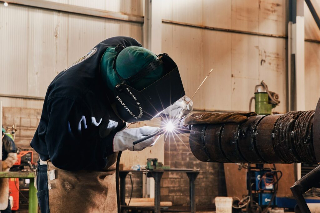 ITAFORMA - Metal Mechanical Welding Courses | Training Welder Professional Welding School MIG MAG WELDING COURSE | ItaForma School | Welding Course