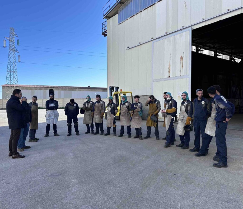 Welding Course Including a Welder